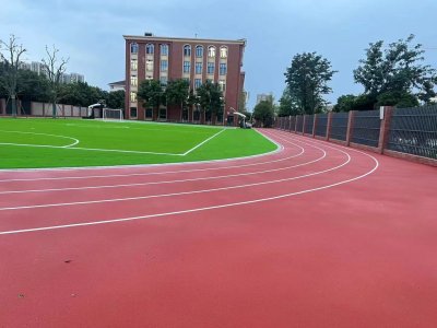 成都邛崃汇文学校